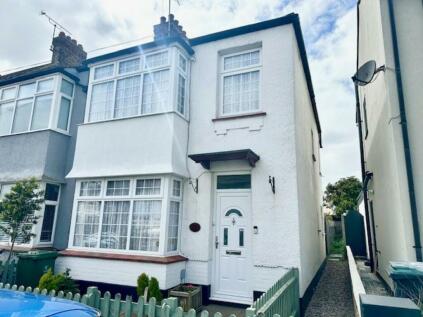 Leigh on Sea - 3 bedroom end of terrace house for sale