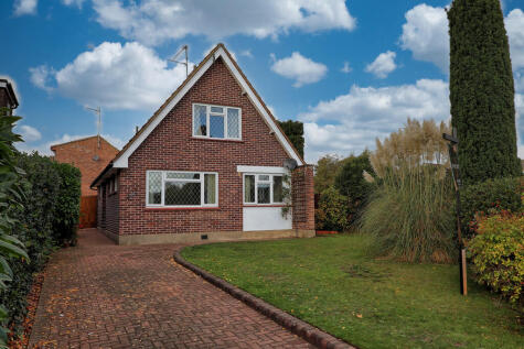 Woodfield Road, Hadleigh