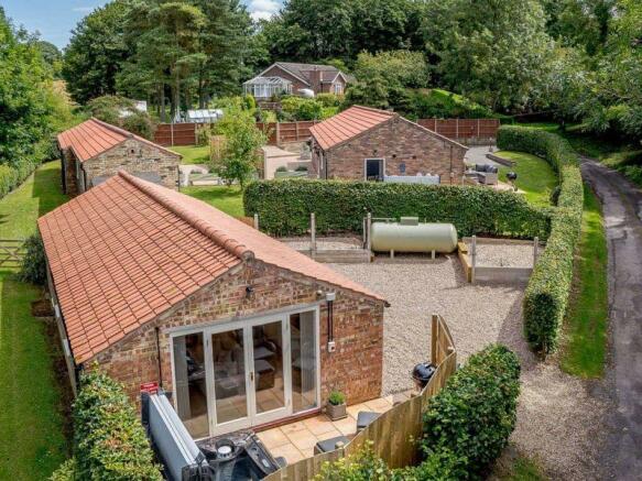 Overview of all three cottages