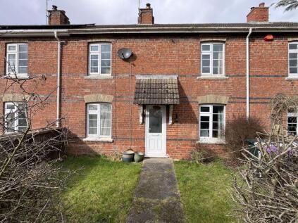 2 Westholme. Louth Road, West Barkwith