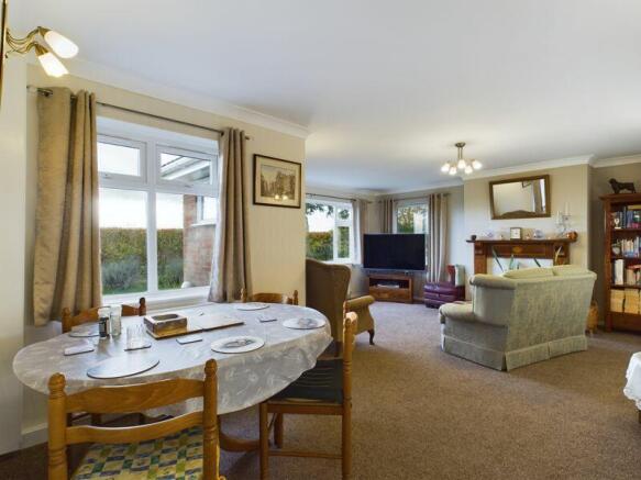 Living / Dining Room