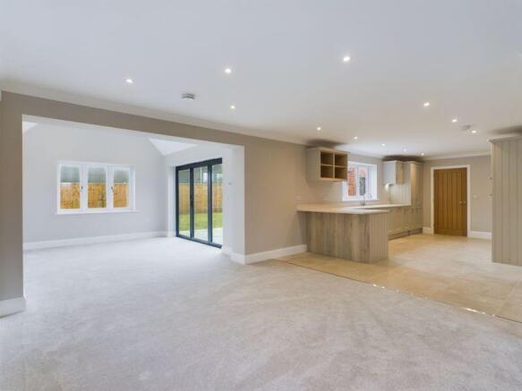 Open Plan Kitchen/living/garden room