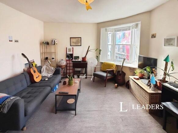 Lounge 2
