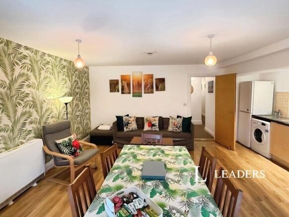 Living Area 3rd Pict