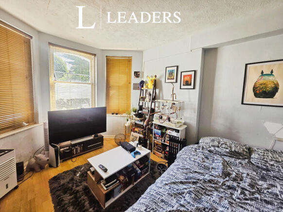 Studio room