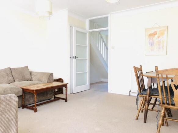 living area (Main)