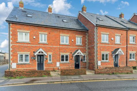 High Street, Langford, Biggleswade, SG18