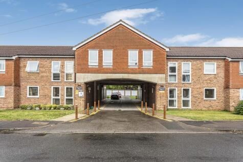 Hythe Park Road, Egham, Surrey, TW20