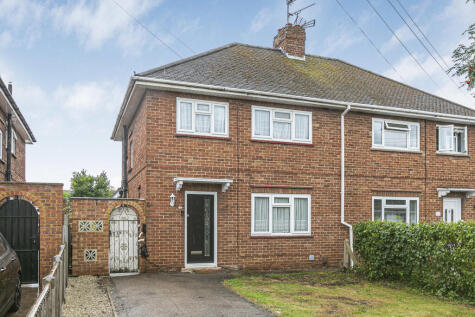 Rowan Avenue, Egham, Surrey, TW20