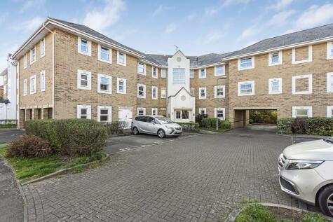 International Way, Sunbury-on-Thames, Surrey, TW16