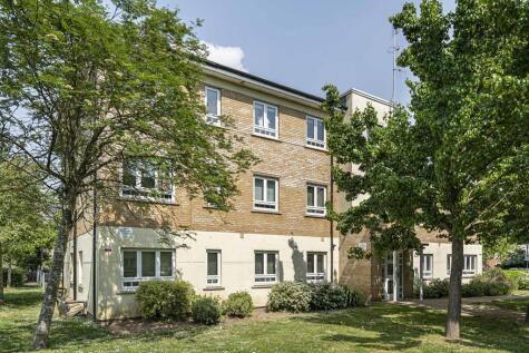 Elvedon Road, Feltham, TW13