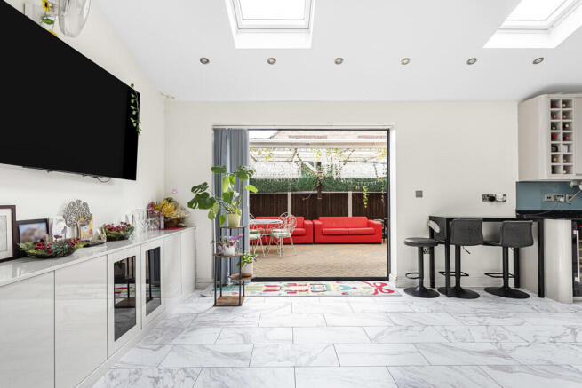 Kitchen/Dining
