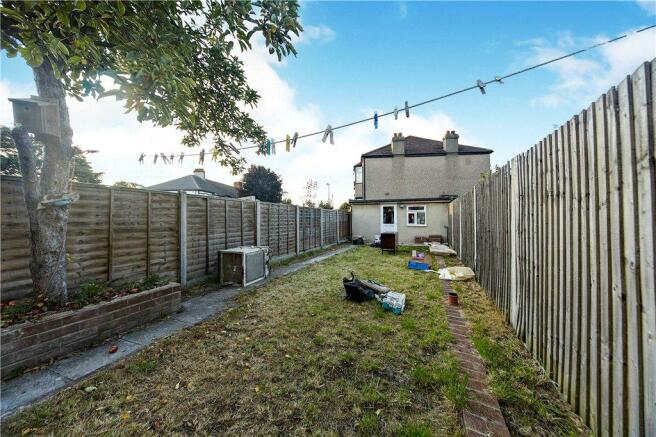 3 bedroom terraced house for sale in Northwood Road 