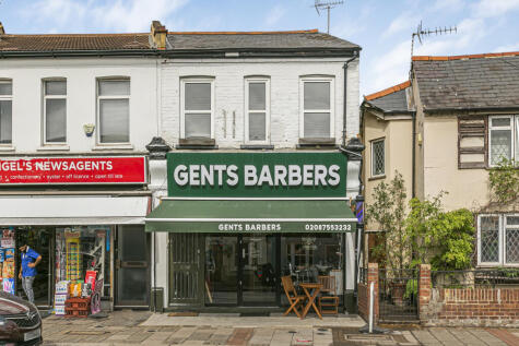 Staines Road, Twickenham, TW2