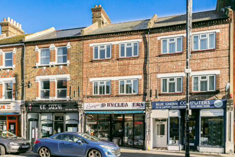 London Road, Twickenham, TW1