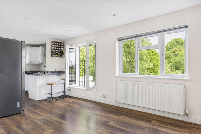 Kitchen/Reception