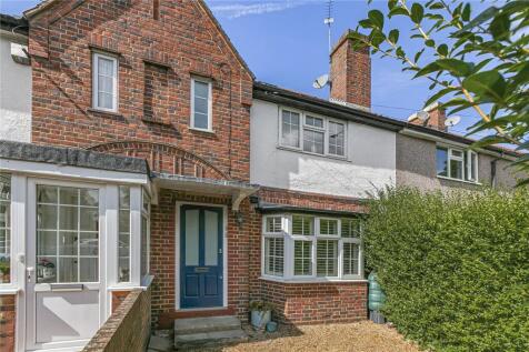 Hospital Bridge Road, Twickenham, TW2