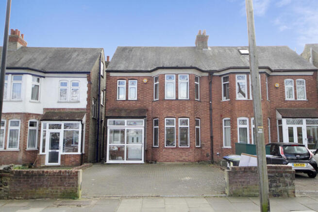 3 Bedroom Semi Detached for Sale