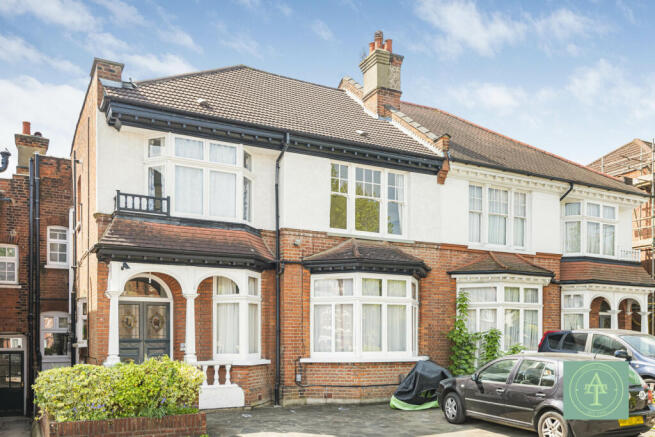One Bedroom Conversion Flat For Sale