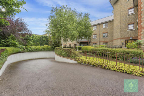 Green Dragon Lane, Winchmore Hill, London, N21