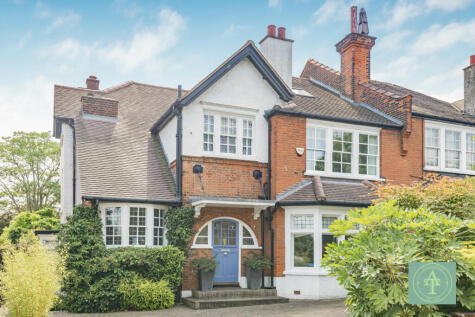 Old Park Ridings, Grange Park, London, N21