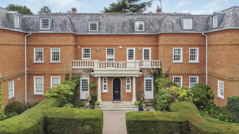 Bishopsgate Road, Englefield Green, Egham, Surrey, TW20