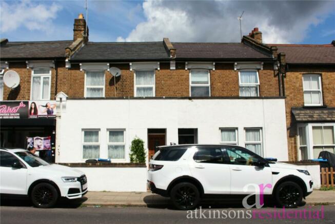 3 bedroom terraced house for sale in Lancaster Road Enfield