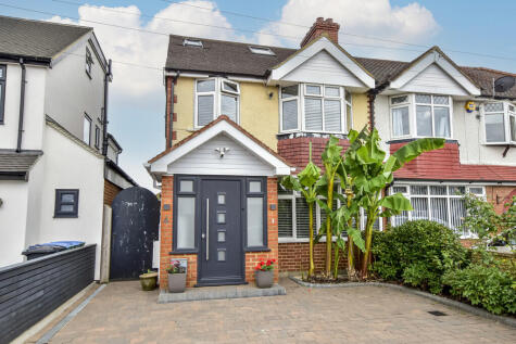 Perivale Gardens, Watford