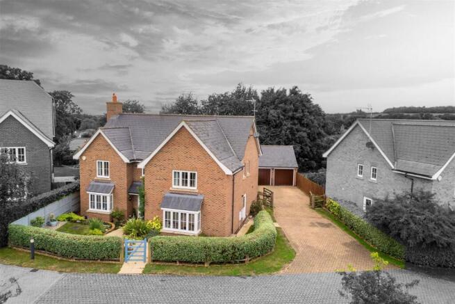 43 Meadow Ln, Newmarket--5B&W.jpg