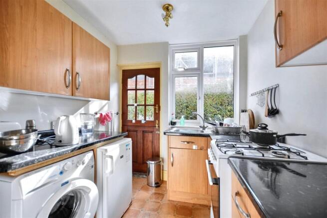 Kitchen_1.jpeg