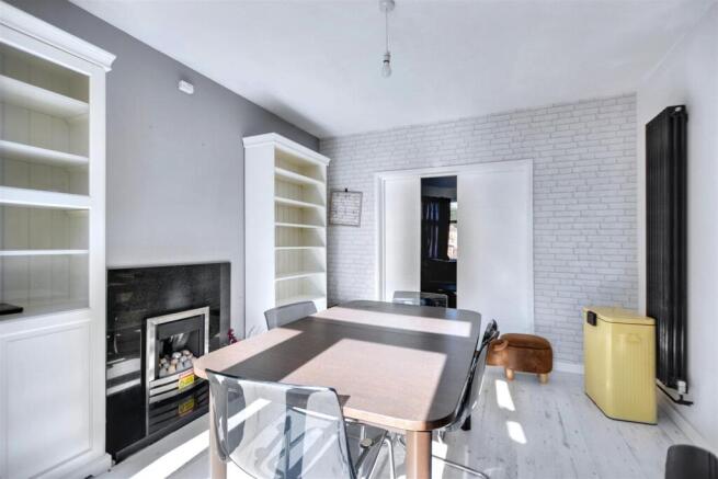Dining Room_1.jpeg
