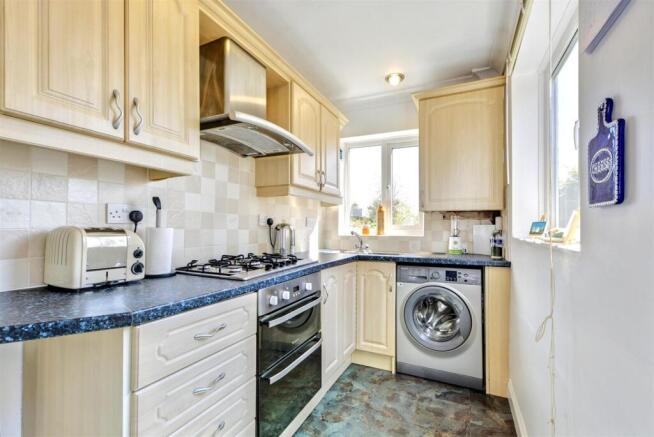Kitchen_1.jpeg