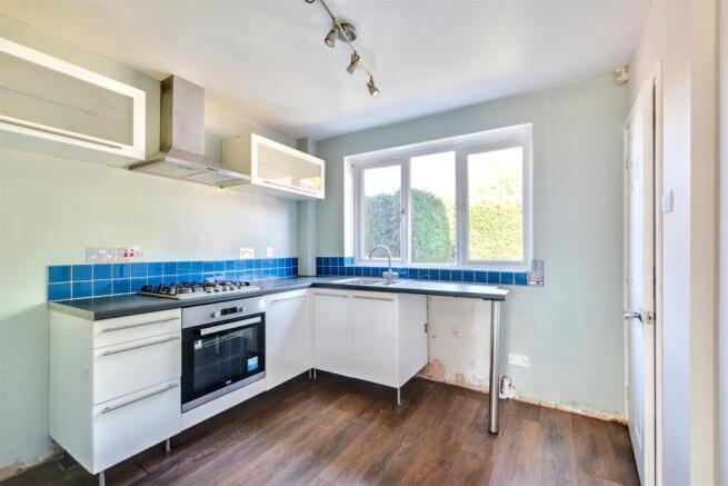 Kitchen_2.jpeg