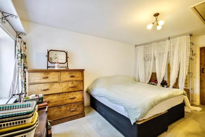 Bedroom 2_1.jpeg