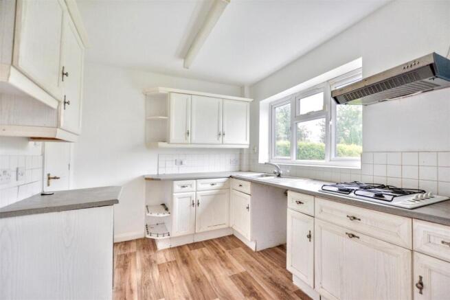 Kitchen_3.jpeg