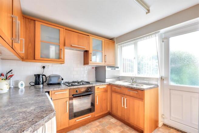 Kitchen_1.jpeg