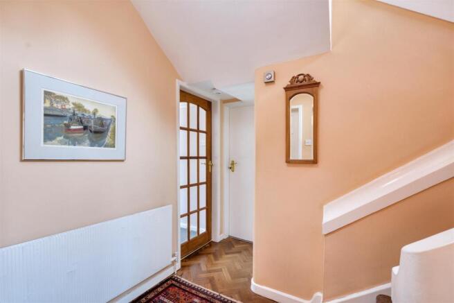 Hallway_2.jpeg