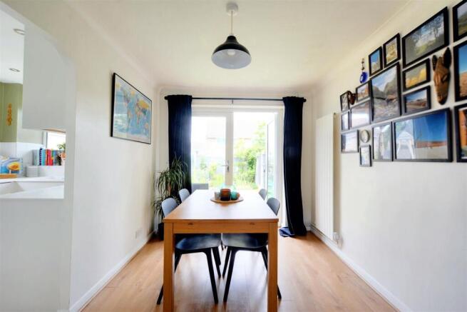Dining Room_1.jpeg