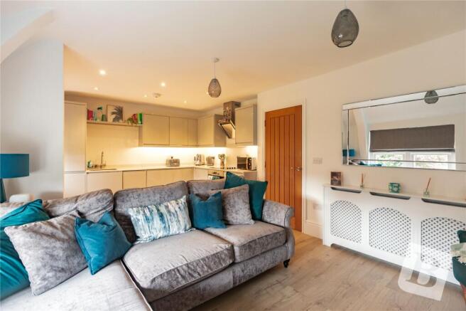 Lounge/Kitchen