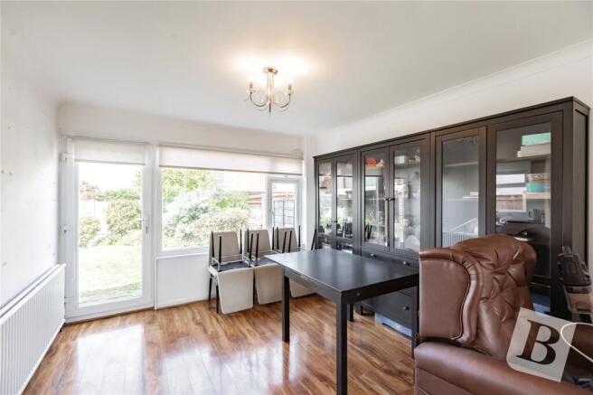 Living/Dining Area