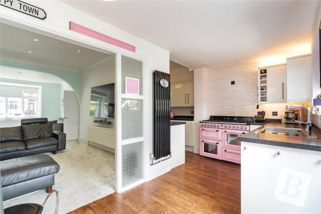 Kitchen/Utility