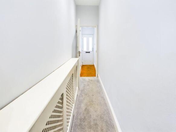 GROUND FLOOR ENTRANCE