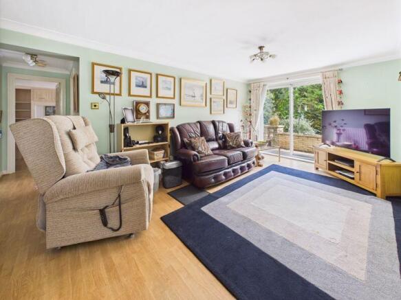 LOUNGE AREA OF LIVING ROOM