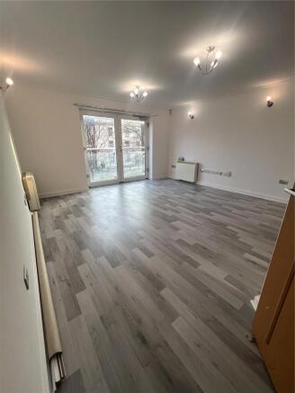 Living/Dining Area