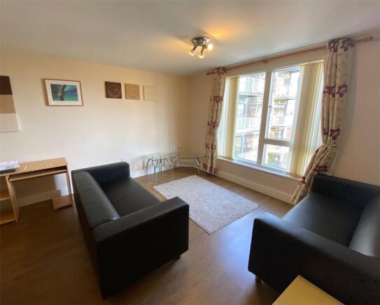 Living/Dining Area