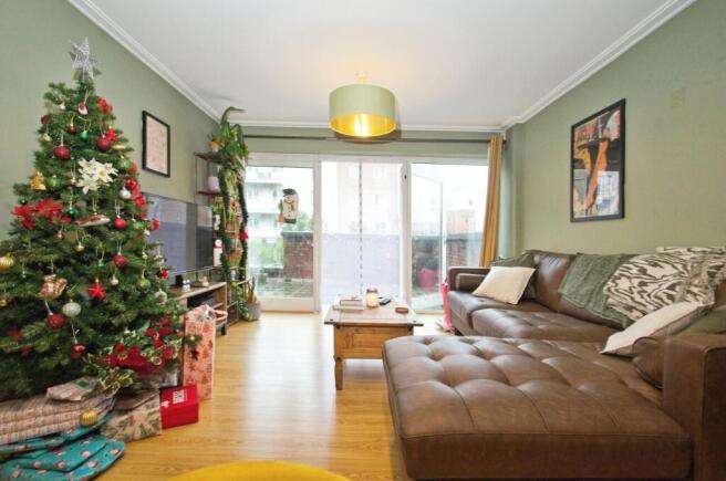 Living/Dining Area