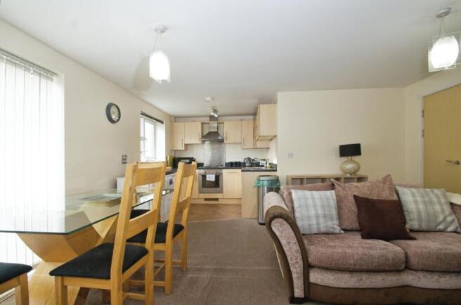 Living/Dining Area