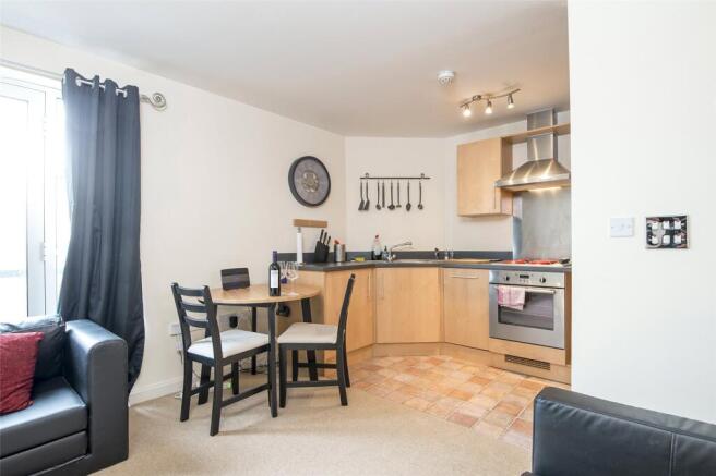 Living/Dining Area