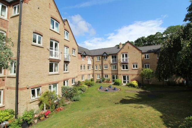 Communal gardens