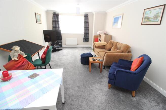 Sitting/Dining Room